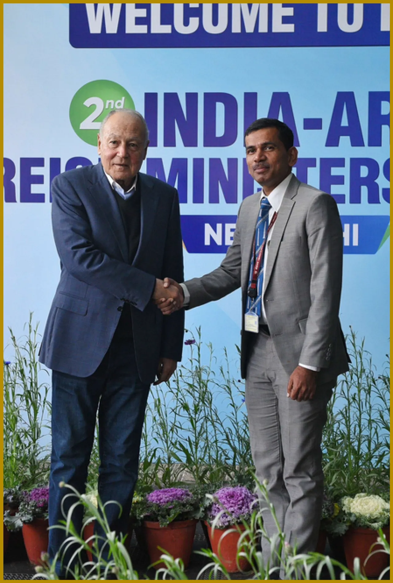 Arab League Chief Arrives in New Delhi for India-Arab Foreign Ministers Meeting