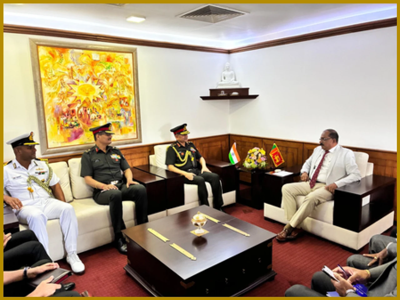 Indian Army Chief Strengthens Defence Ties During Sri Lanka Visit