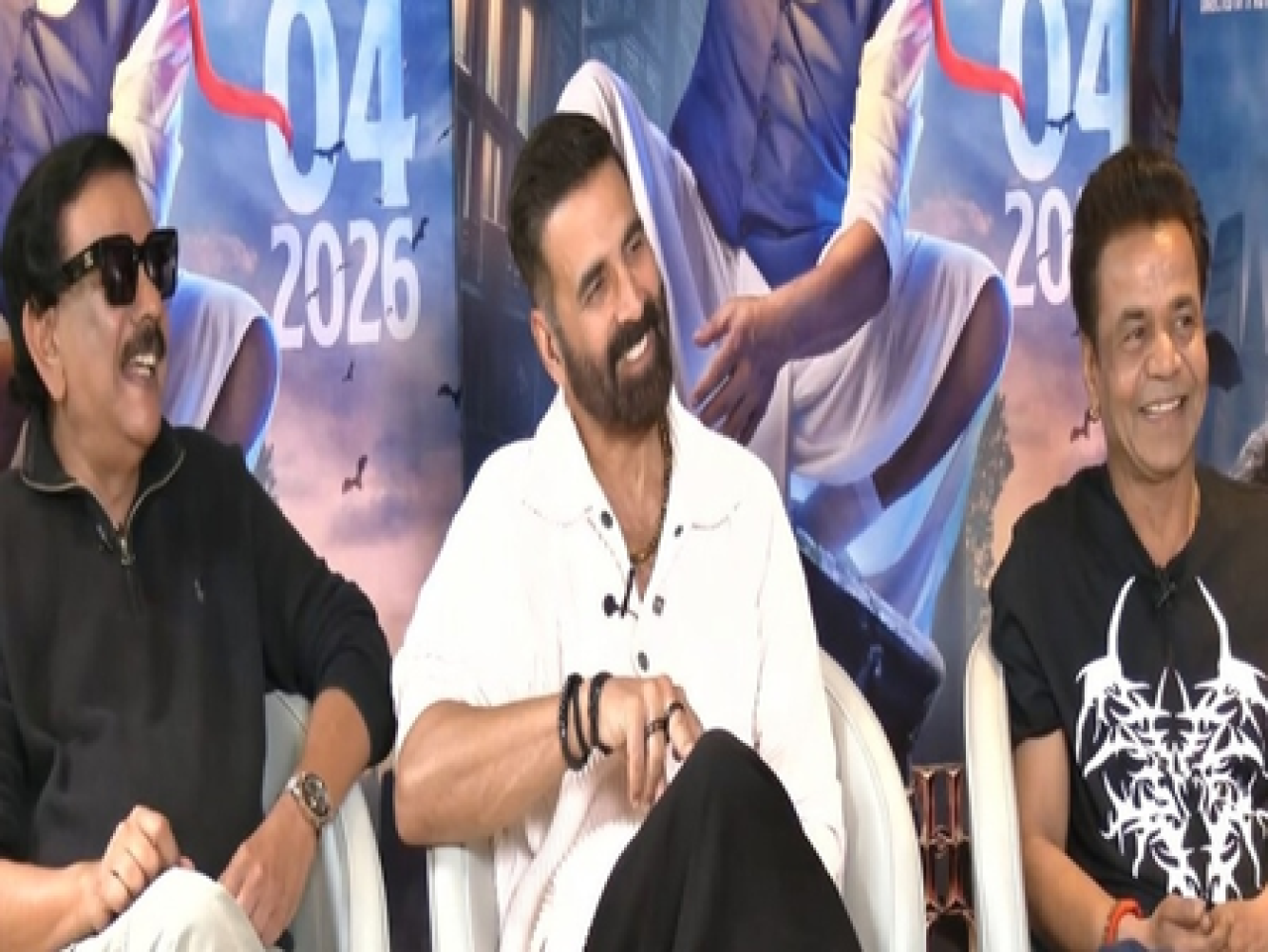 Akshay Kumar and Priyadarshan Reunite for Bhoot Bangla After 25 Years