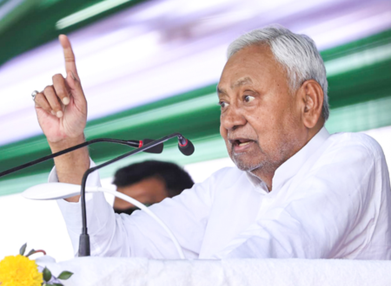 Bihar CM Expresses Condolences Over Indore Fire Tragedy Claiming Six Lives
