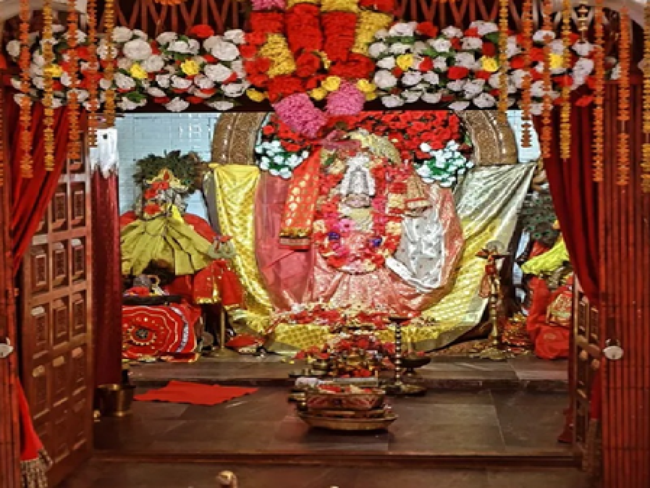 Chaitra Navratri: The Miraculous Fire of Maa Hingula at Jagannath Temple