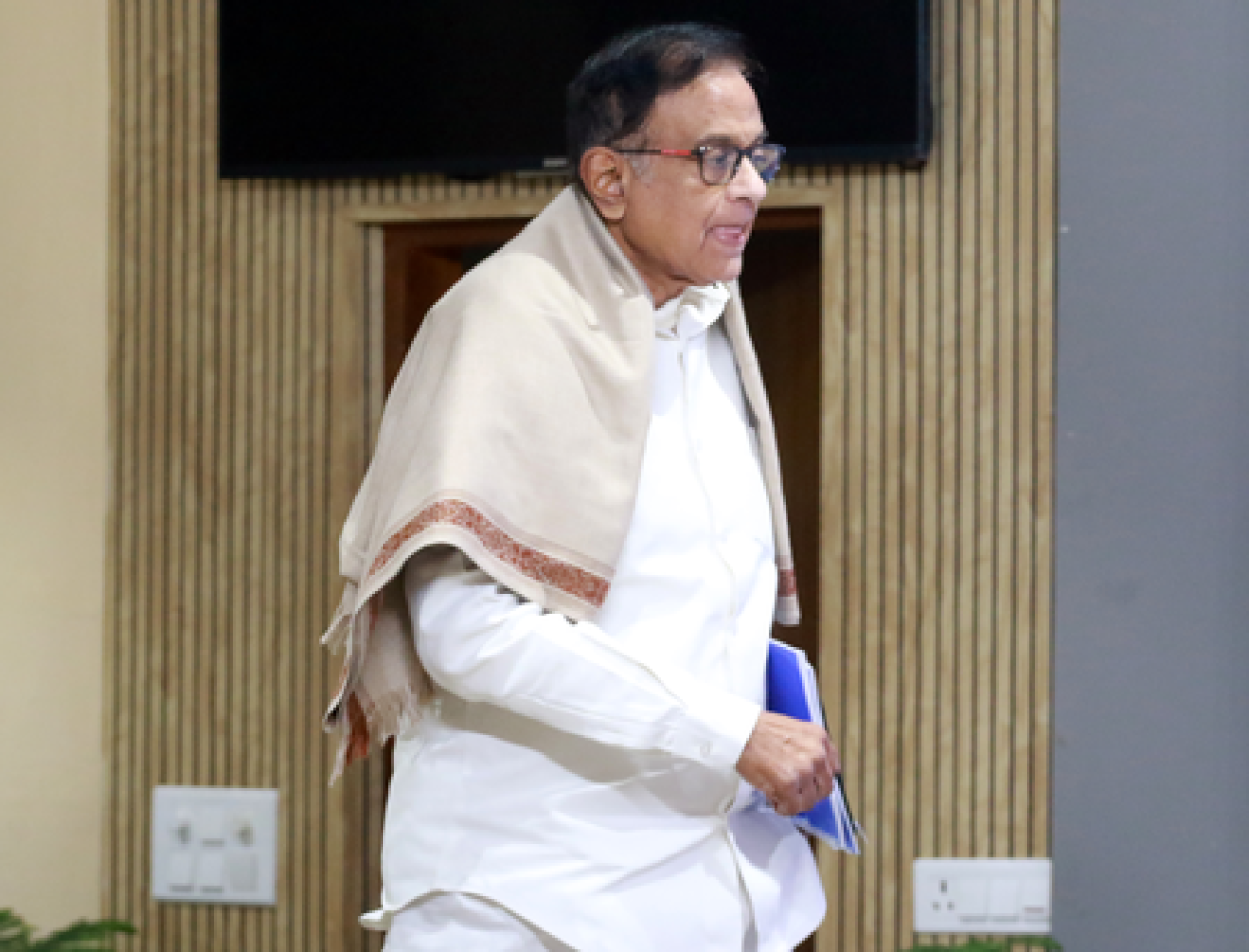 Congress Appoints Chidambaram for Seat Sharing Talks with DMK in Tamil ...