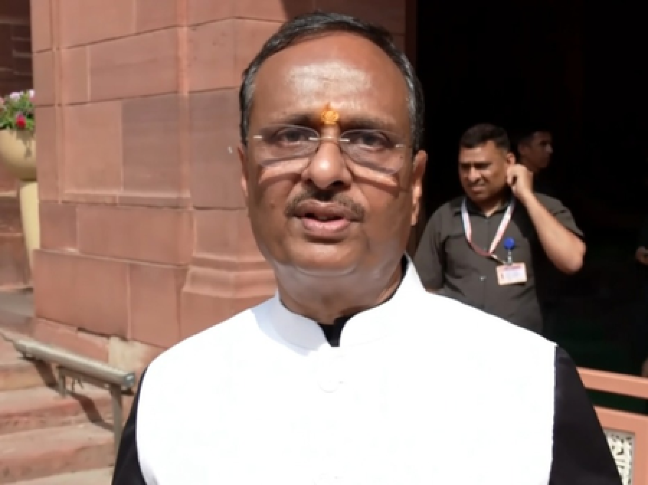 Controversy Erupts Over Ganga River Incident During Iftar Party