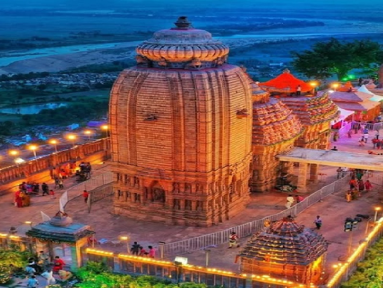 Divine Blessings Await at Tara-Tarini Temple During Chaitra Navratri