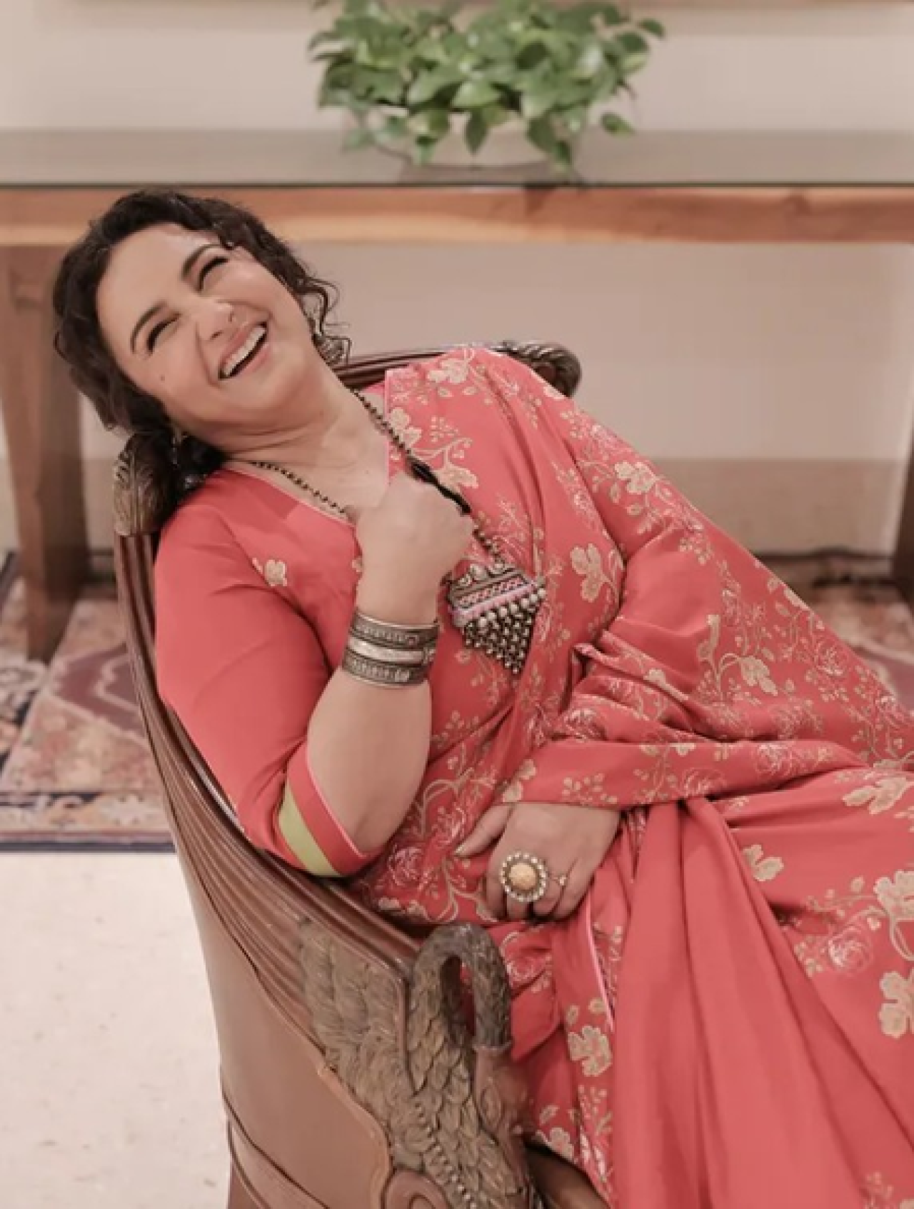 Divya Dutta Emphasizes the Importance of Support in Achieving Dreams