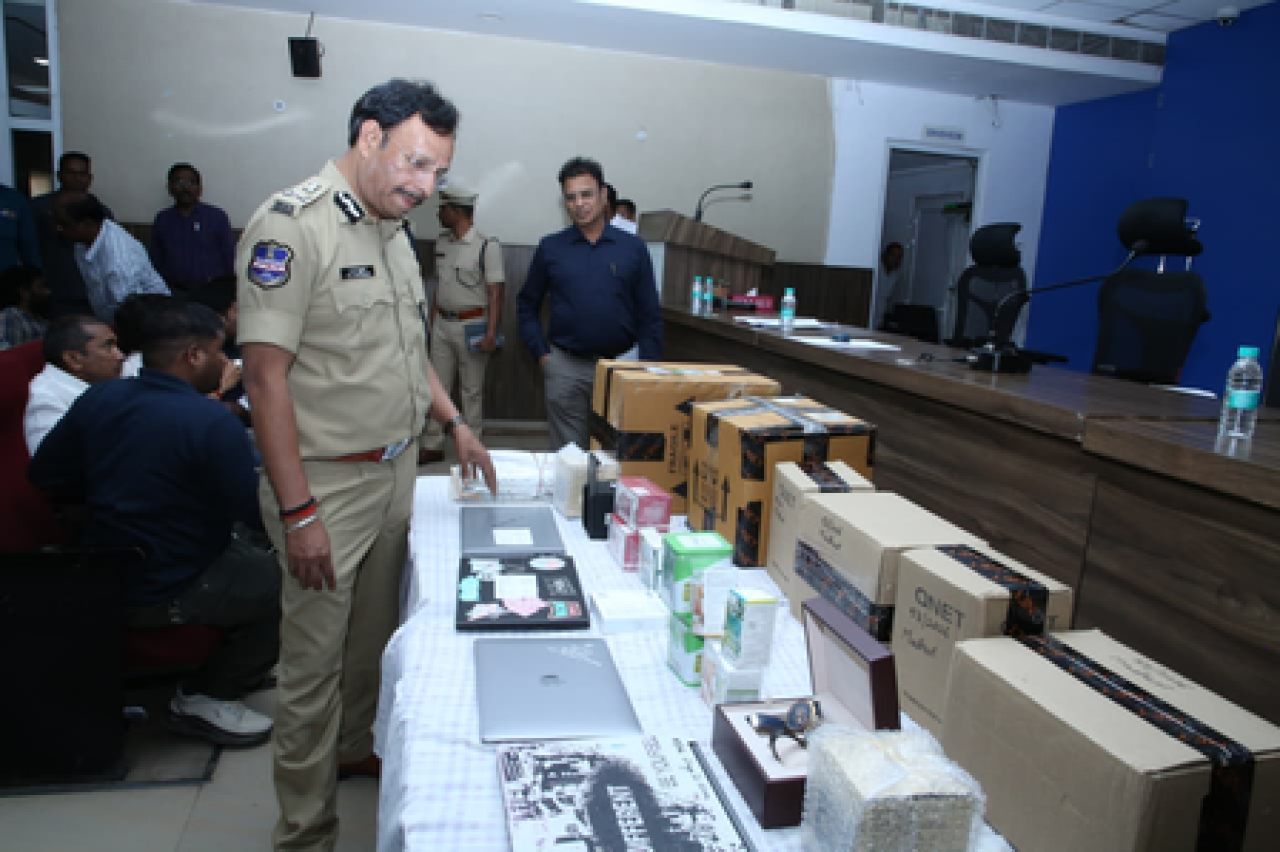 Hyderabad Police Arrest 32 in QNet Scam Crackdown