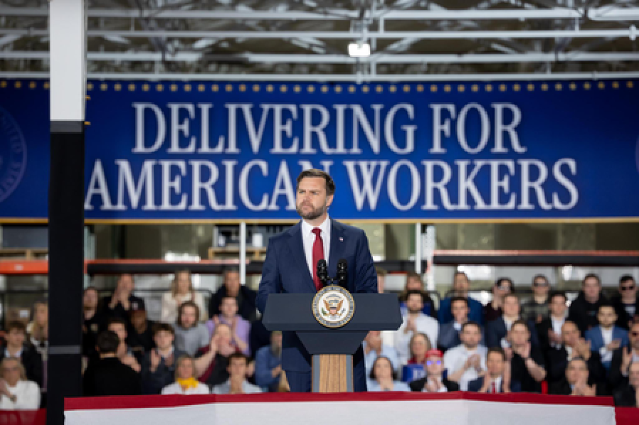 JD Vance Defends Economic Policies Amid Rising Fuel Prices in Michigan Speech