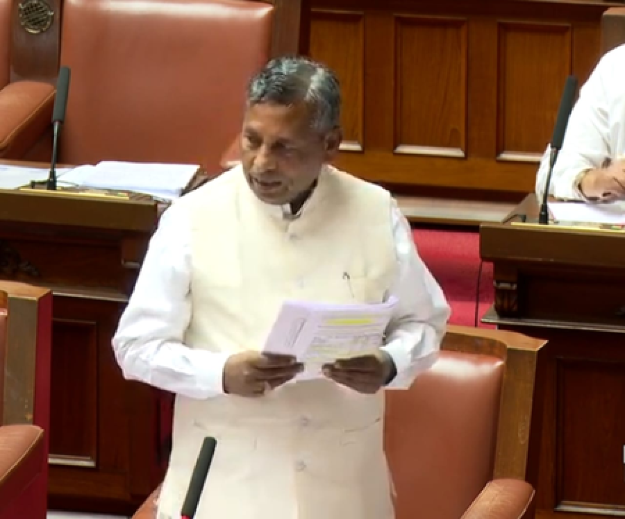 Karnataka Faces Commercial LPG Cylinder Shortage, Minister Calls for Cooperation from Hotels and Restaurants