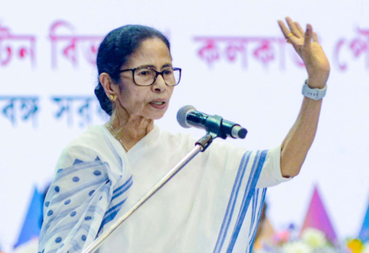 Mamata Banerjee Accuses Election Commission of Unprecedented Political Interference