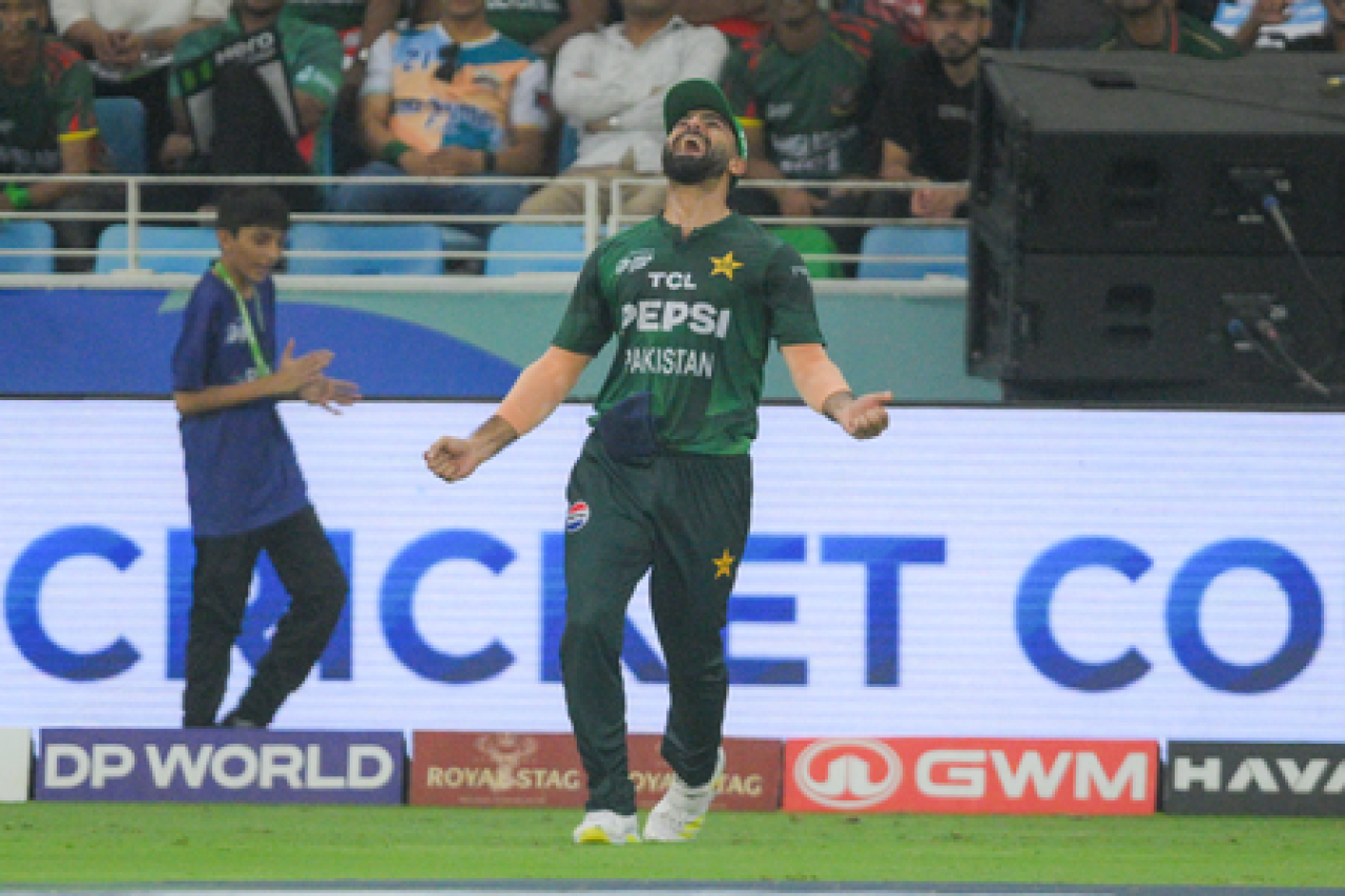 Pakistans Hussain Talat Injured During ODI Against Bangladesh, Hospitalized