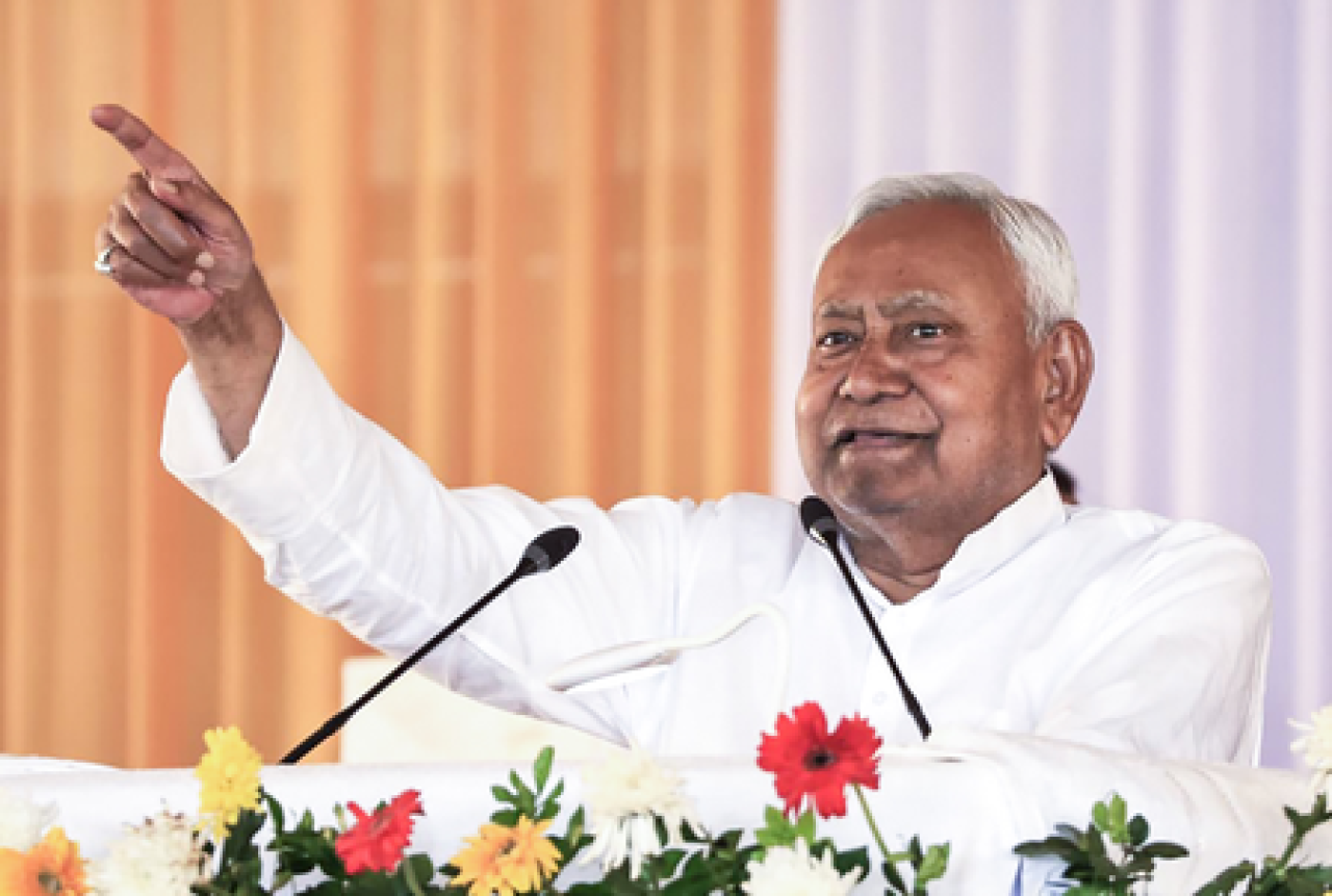 Protests Erupt at Patna University During Chief Ministers Event