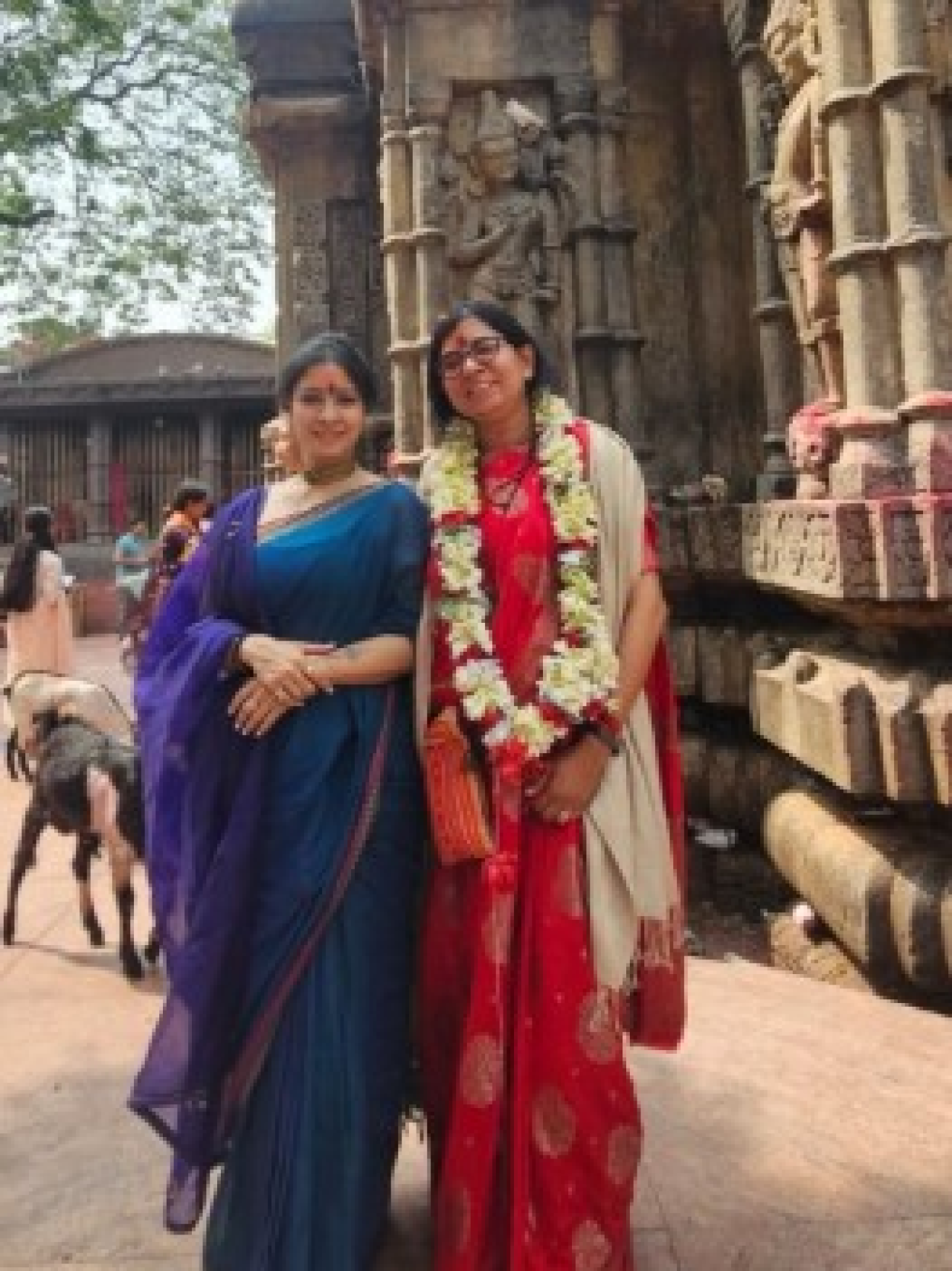 Tanisha Mukerji Visits Kamakhya Temple, Shares Spiritual Journey on Instagram
