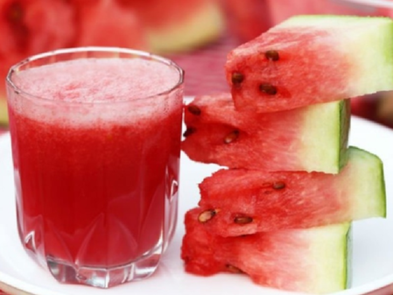 The Health Benefits of Watermelon in Summer