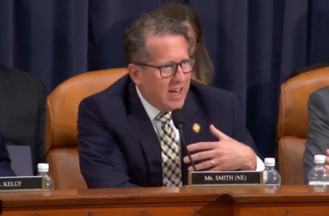 U.S. Lawmakers Push for Permanent Tariff Ban on Digital Goods Ahead of WTO Meeting