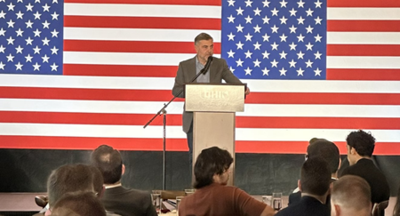 U.S. Senators Warn of National Security Threat from Illegal Chinese Vapes