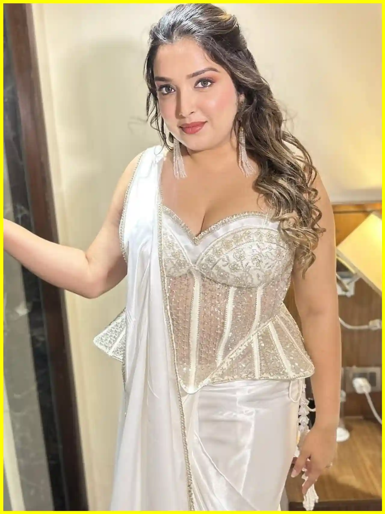 Amrapali Dubey's 'Bahurani' First Look Revealed!