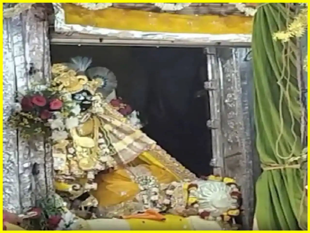 Devotees Flock to Banke Bihari Temple for Divine Foot Darshan on Akshaya Tritiya