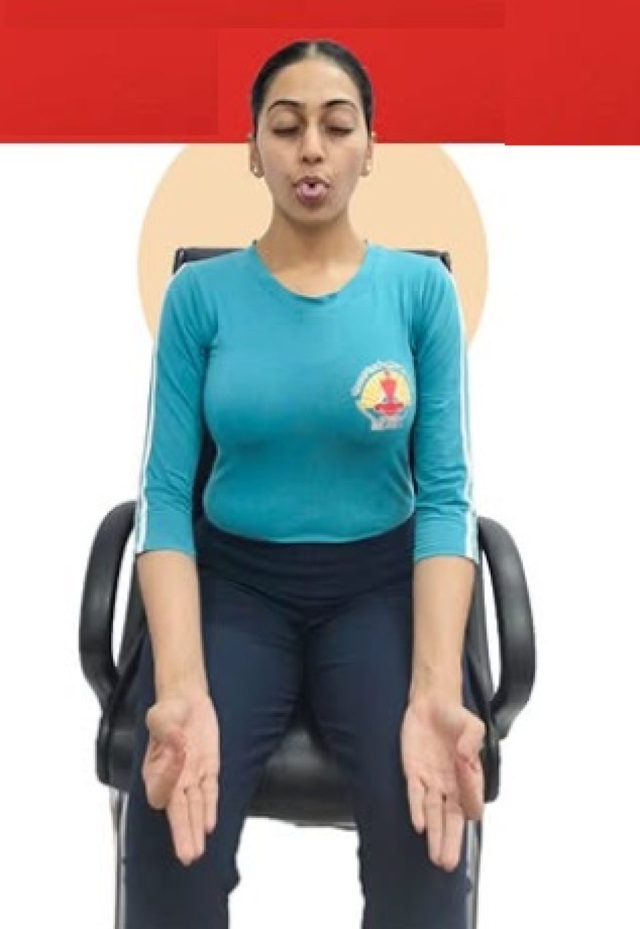 Discover In-Flight Yoga: A New Routine for Comfortable Travel