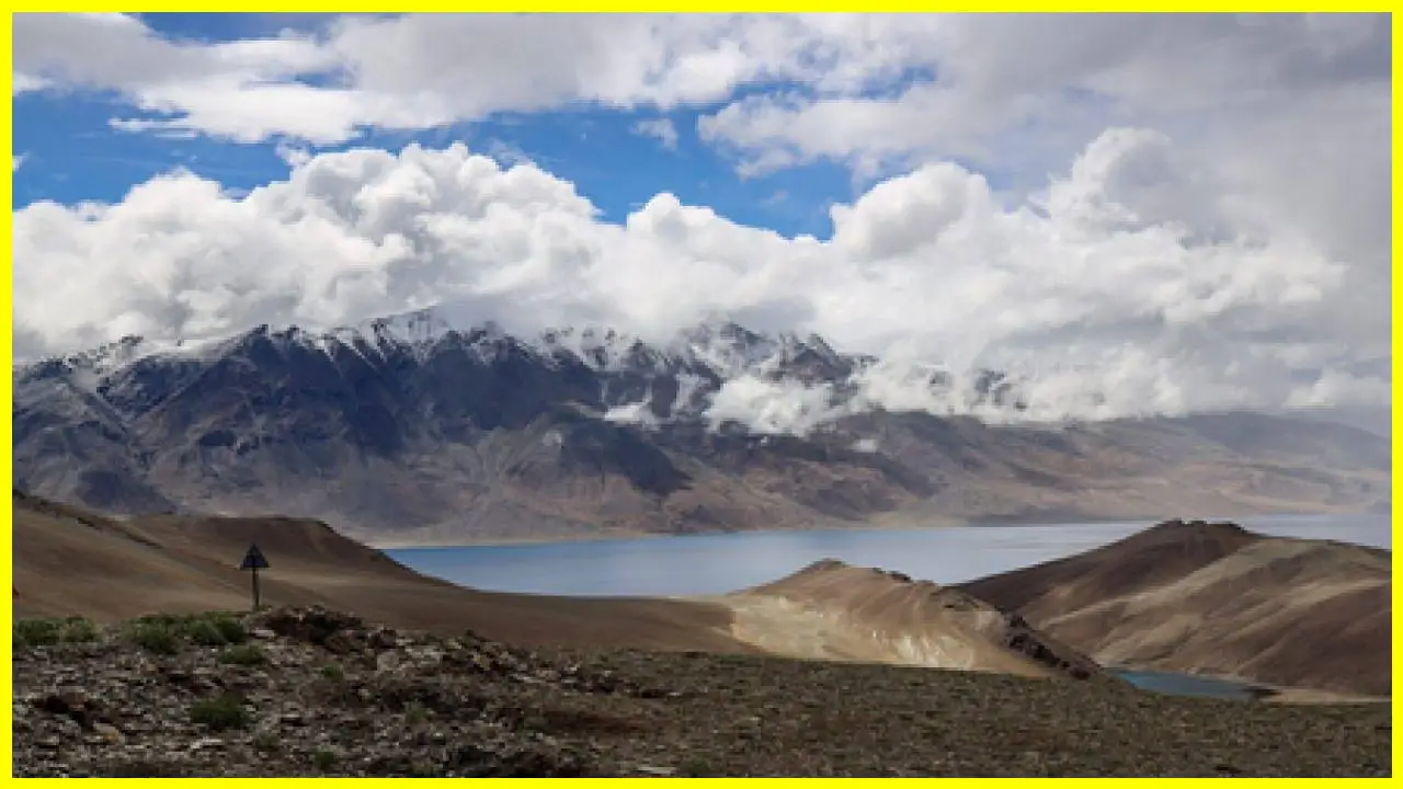 Discover the Enchanting Tso Moriri Lake in Ladakh