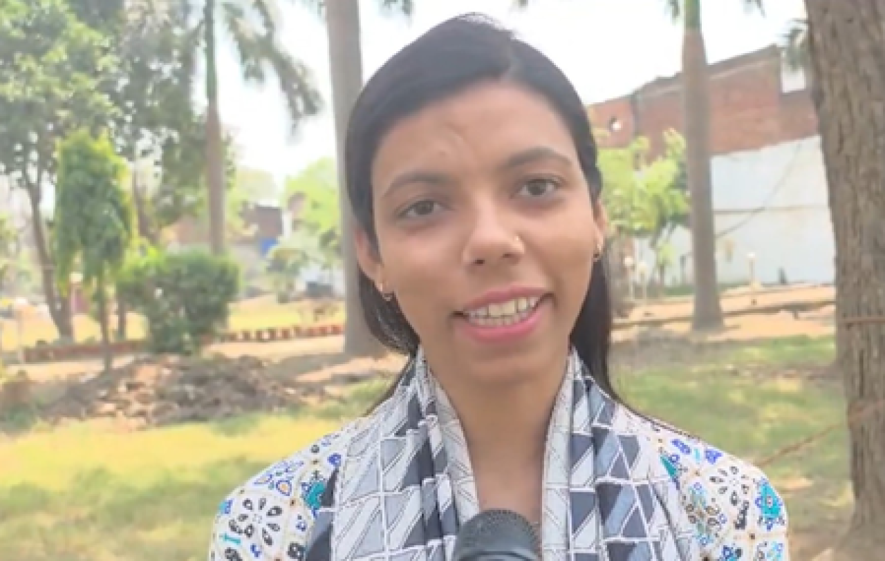 Divya Singh from Gorakhpur Reaches Everest Base Camp by Bicycle, Inspires Women in Adventure Sports