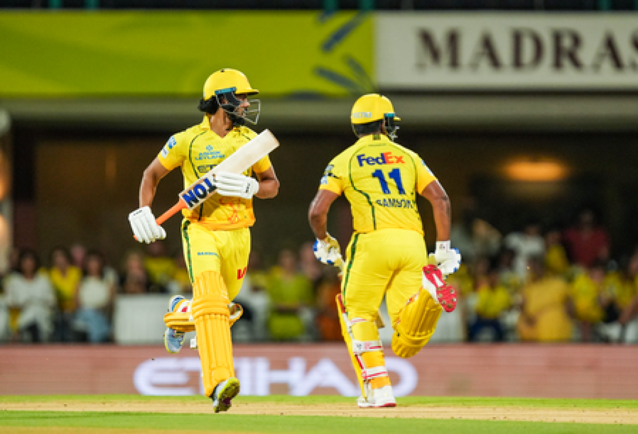 IPL 2026: Samson and Gaikwads Opening Partnership Disappoints CSK Fans with Just 124 Runs
