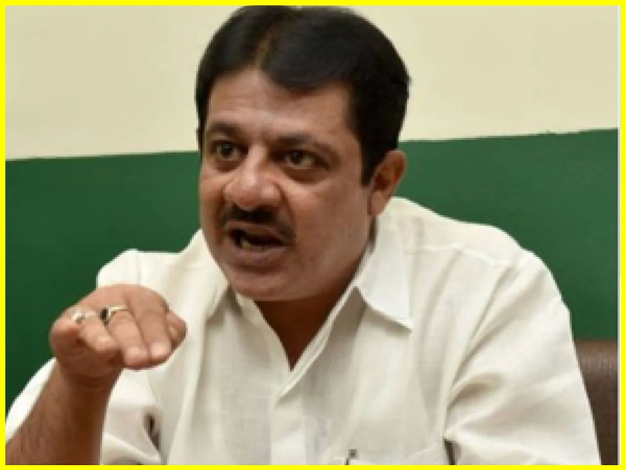 Karnataka Minister Jamir Ahmed Khan Dismisses JD(S) Return Speculations
