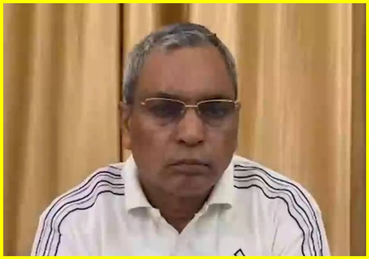 OP Rajbhar Critiques Akhilesh Yadavs Stance on Womens Issues