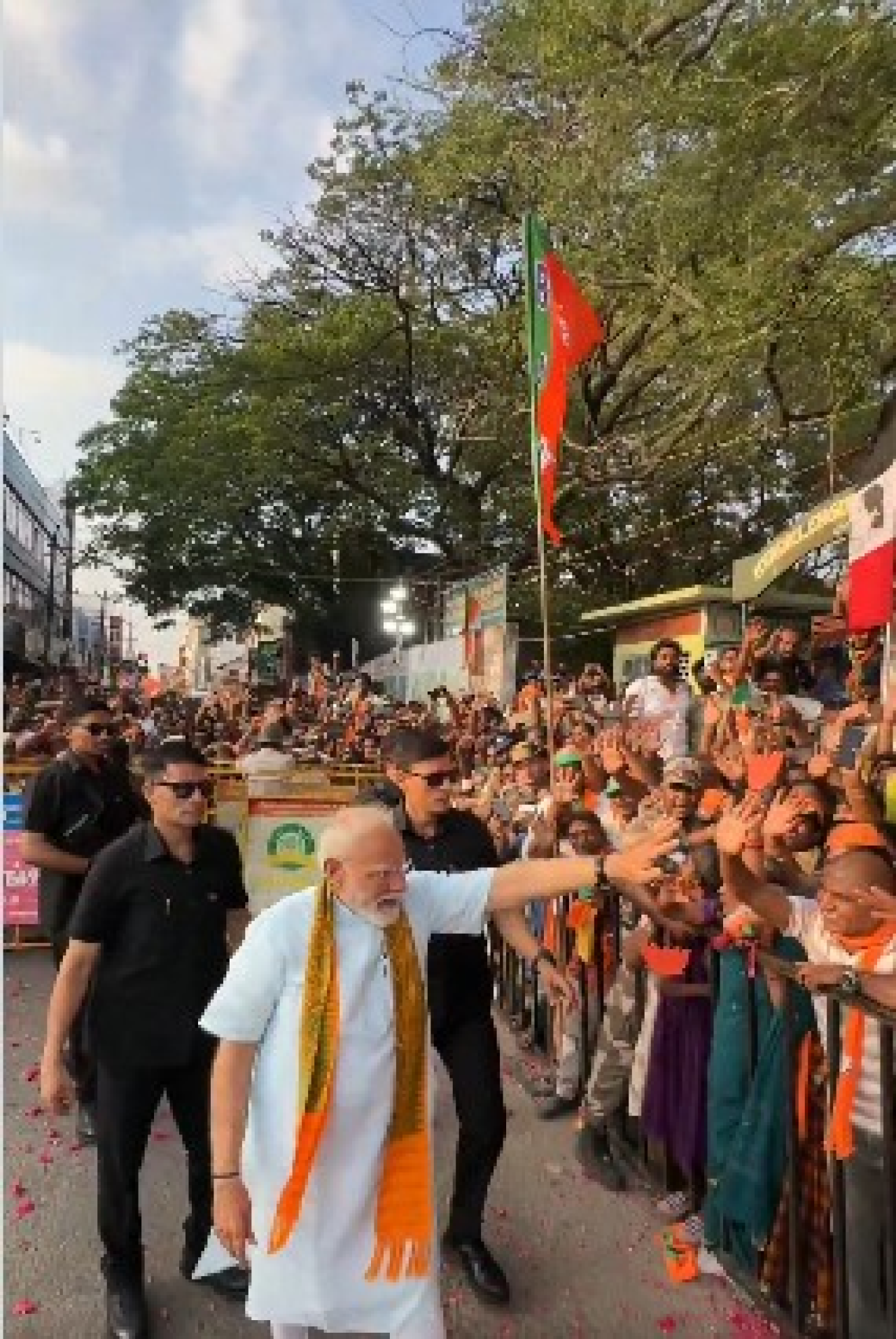 PM Modi Hosts Grand Road Show in Nagercoil Ahead of Tamil Nadu Elections