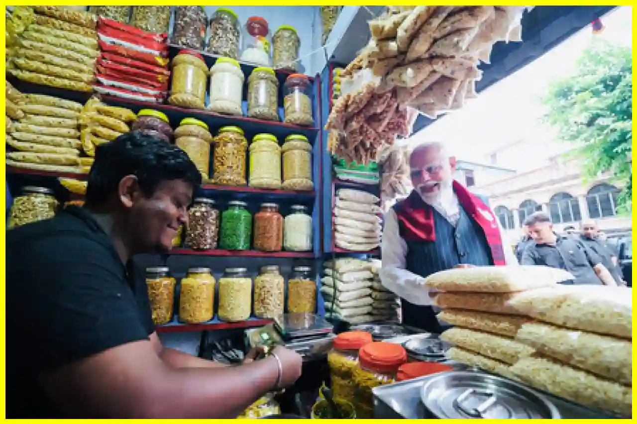 Prime Minister Modis Snack Encounter Clarified: No SPG Officer Involved