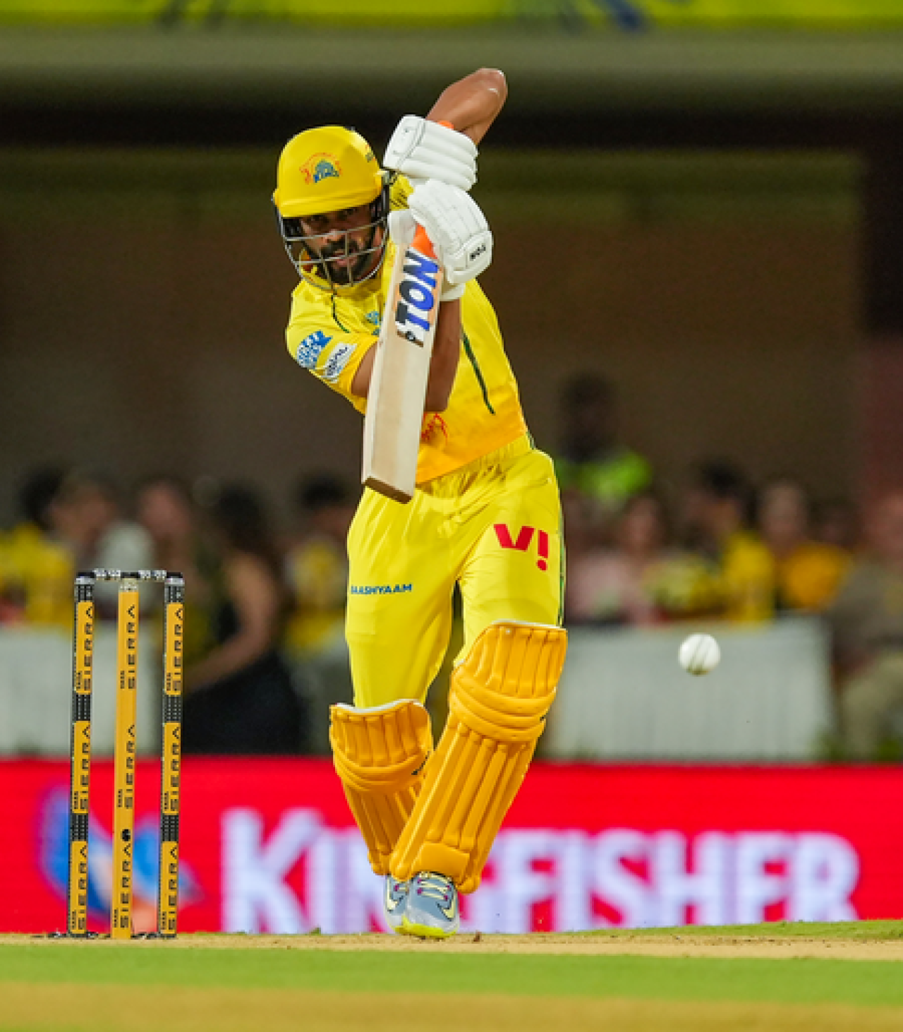 Ravichandran Ashwin Advises Ruturaj Gaikwad on Shot Selection for IPL Success