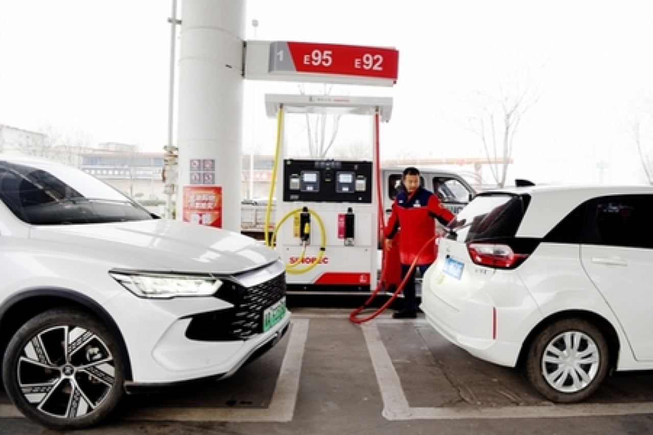 Rising Oil Prices Accelerate Electric Vehicle Development