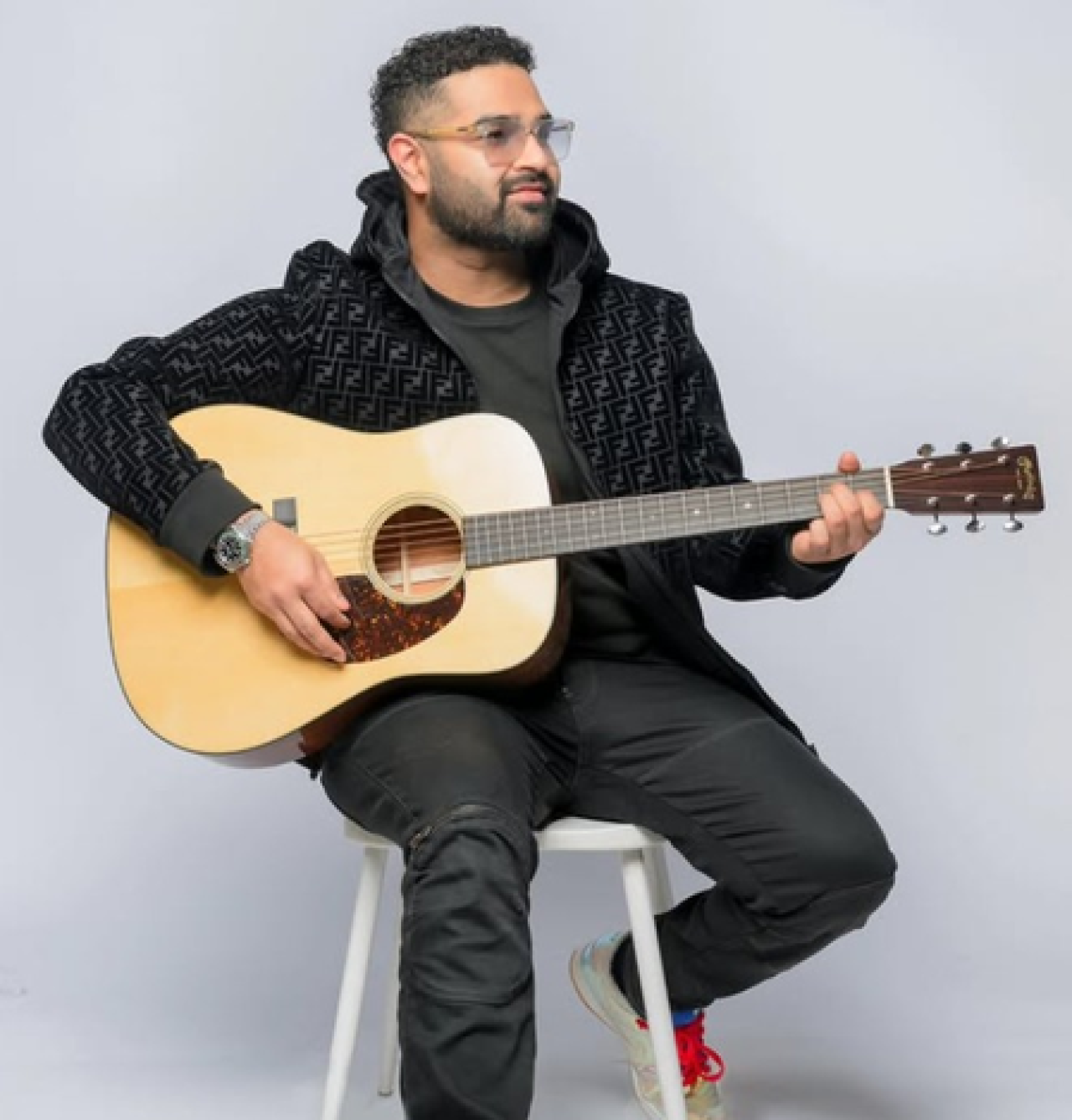 Siddharth Mahadevan: Rising Star of the Music Industry