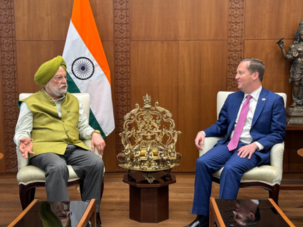 Strengthening India-US Energy Partnership: Key Meeting Between Sergio Gore and Hardeep Singh Puri