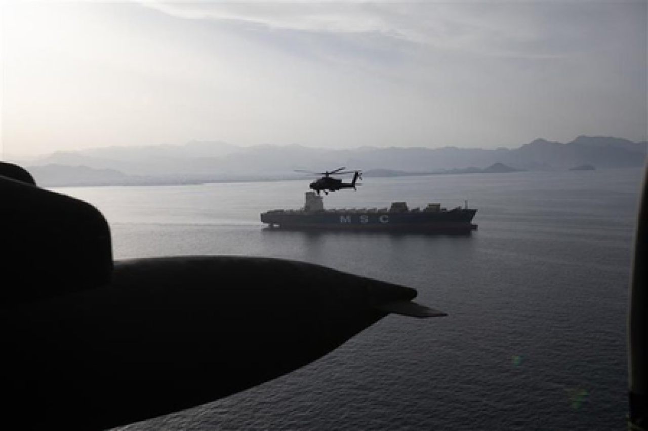U.S. Maritime Blockade on Iranian Ports Continues Amid Tensions in Hormuz Strait