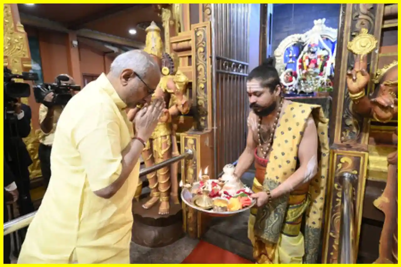 Vice President C.P. Radhakrishnan Visits Sita Amman Temple in Sri Lanka