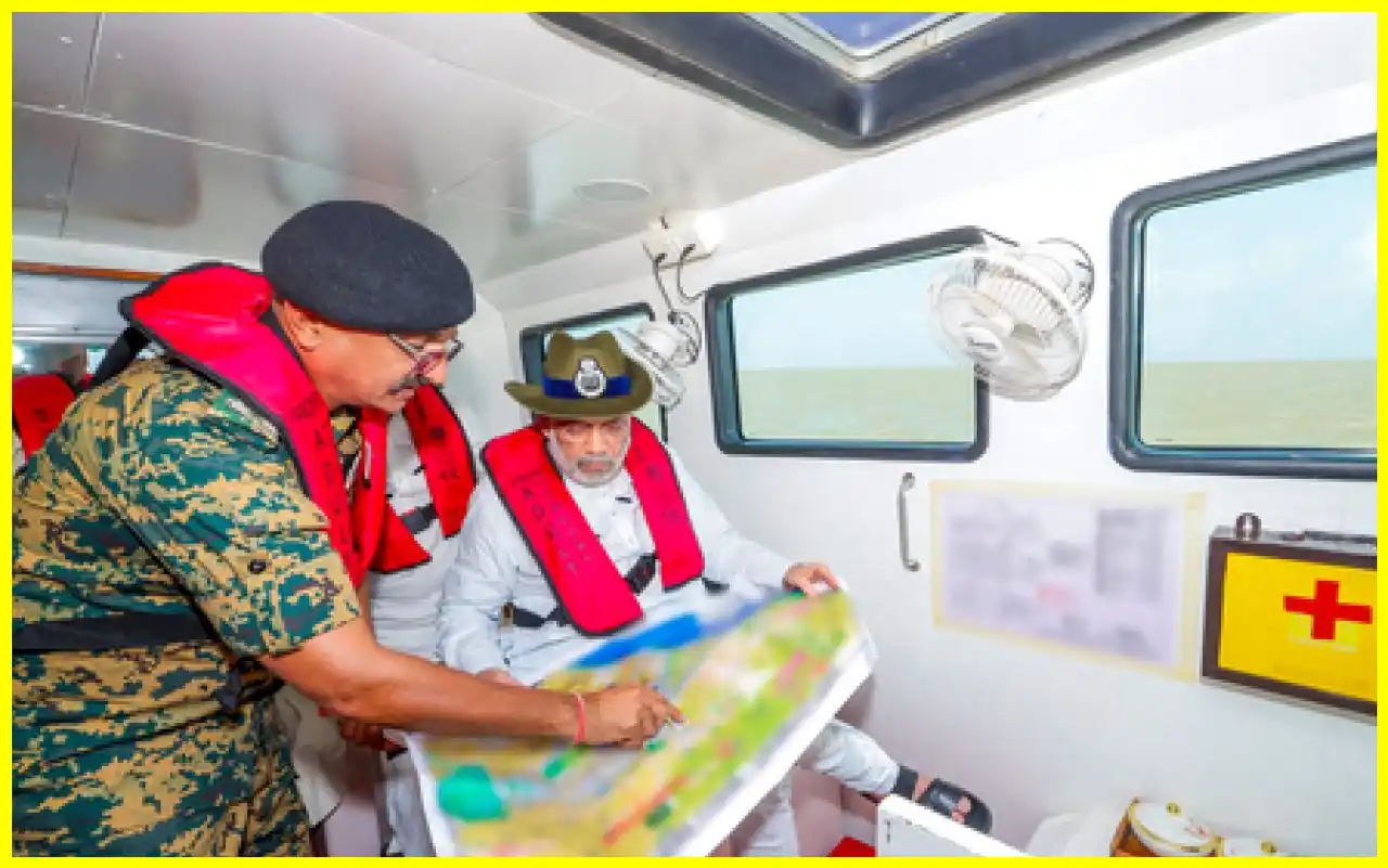 Amit Shah Reviews Security at Sir Creek Border, Emphasizes Smart Border ...
