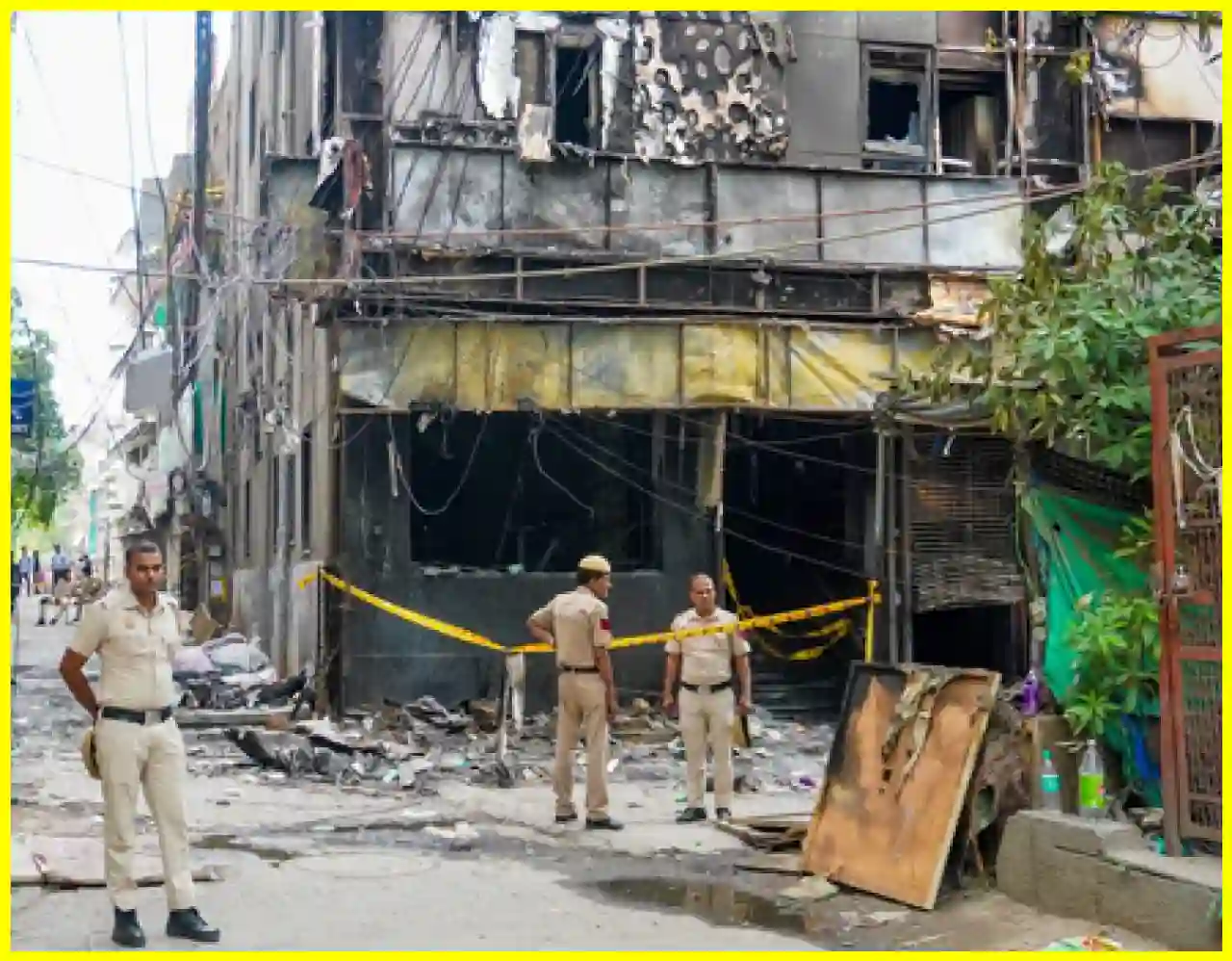 Tragic Fire in New Delhi Claims Another Life, Death Toll Reaches 22